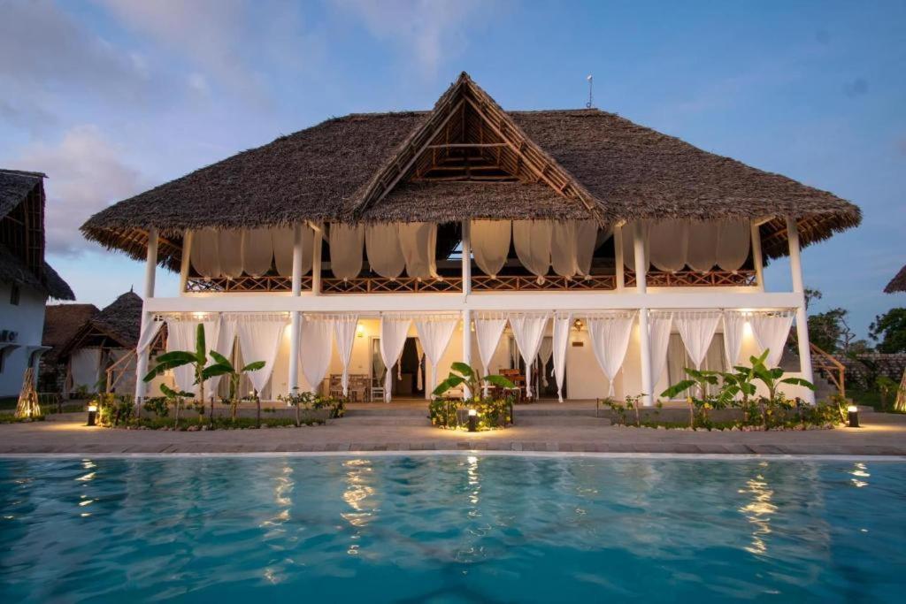 Rafiki Jua Resort Ватаму Екстер'єр фото
